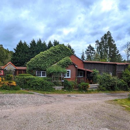 דרמנדרוכיט The Steading Highland Glen Lodge מראה חיצוני תמונה