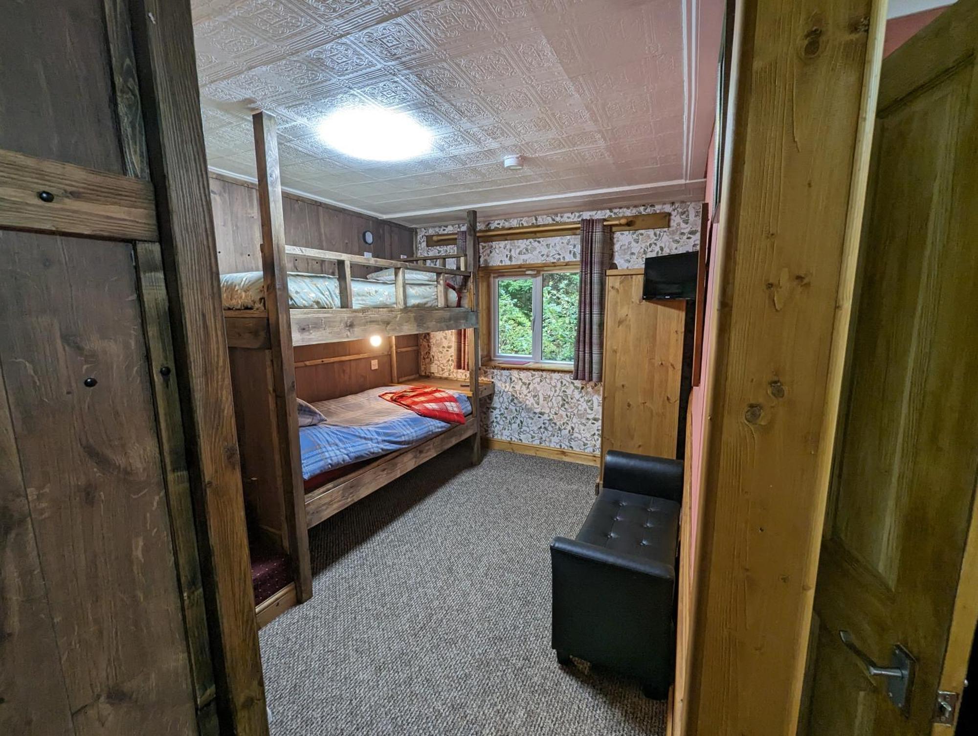 דרמנדרוכיט The Steading Highland Glen Lodge מראה חיצוני תמונה
