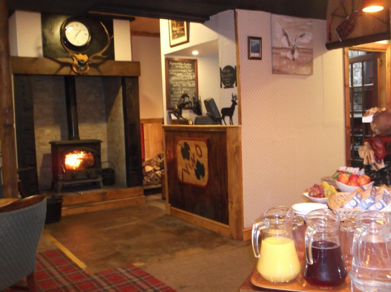 דרמנדרוכיט The Steading Highland Glen Lodge מראה חיצוני תמונה